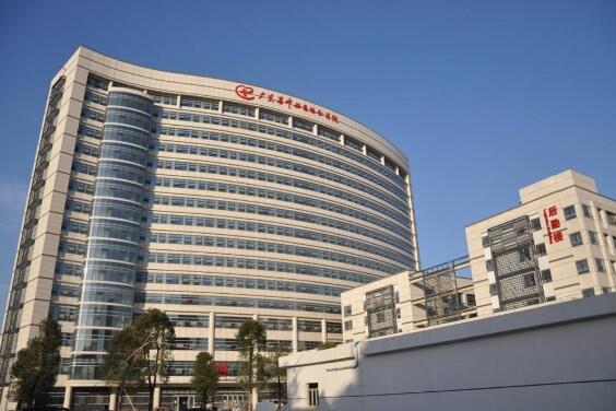 广东省中医院点阵激光哪个医生好,费用多少钱?2位专家+价格表分享! 广东省中医院点阵激光哪个医生好,费用多少钱?2位专家+价格表分享!