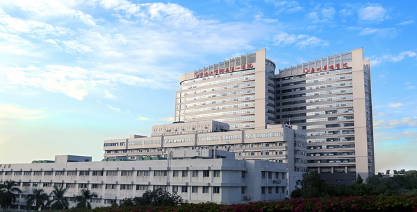 广州华侨医院激光祛斑效果怎样,多少钱?价格表+案例反馈,美肤必备! 广州华侨医院激光祛斑效果怎样,多少钱?价格表+案例反馈,美肤必备!