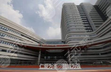 广医一院美容科怎么样?科室信息&人气医生&激光祛斑案例分享~ 广医一院美容科怎么样?科室信息&人气医生&激光祛斑案例分享~